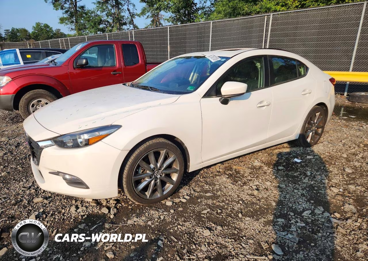 2018 Mazda 3 Touring – zdjęcie 1 z 12