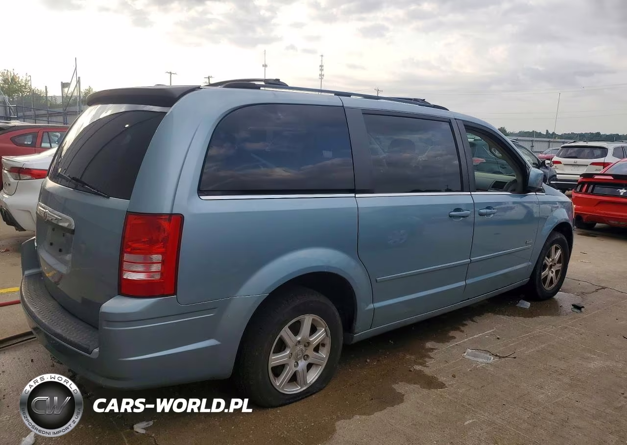 2008 Chrysler Town & Country Touring VIN:2A8HR54P88R699336 - 3