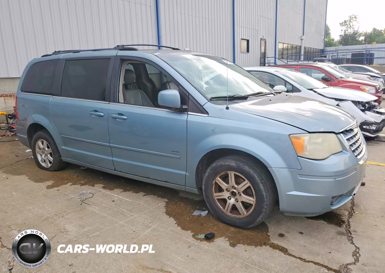 2008 Chrysler Town & Country Touring VIN:2A8HR54P88R699336 - 4