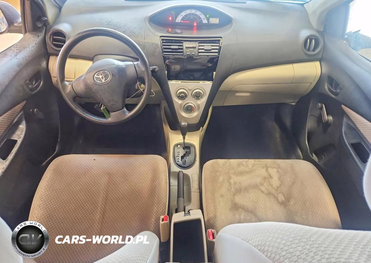 2007 Toyota Yaris Base VIN:JTDBT923971108343 - 8
