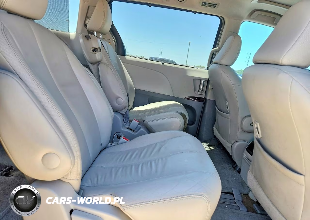 2013 Toyota Sienna Xle 8-Passenger VIN:5TDYK3DC5DS378868 - 11