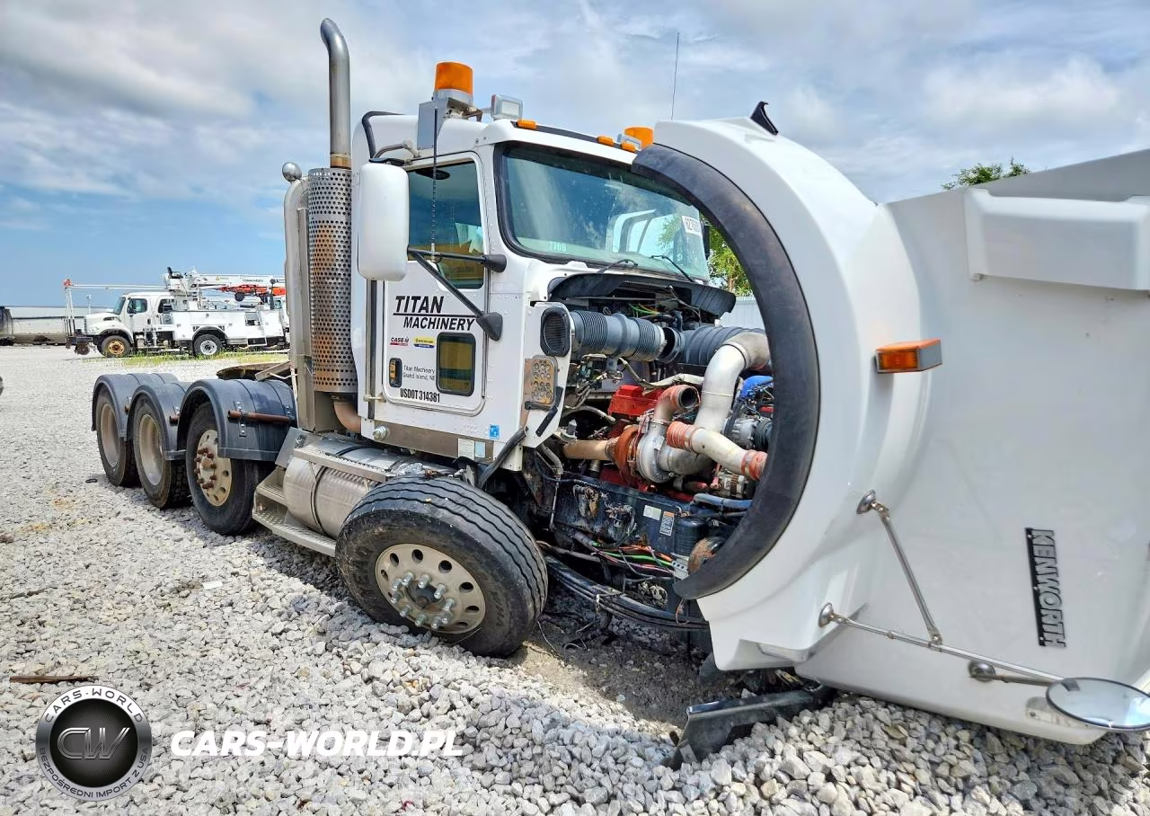 2010 Kenworth T800 Semi Truck VIN:1XKDP4EX6AJ273499 - 4