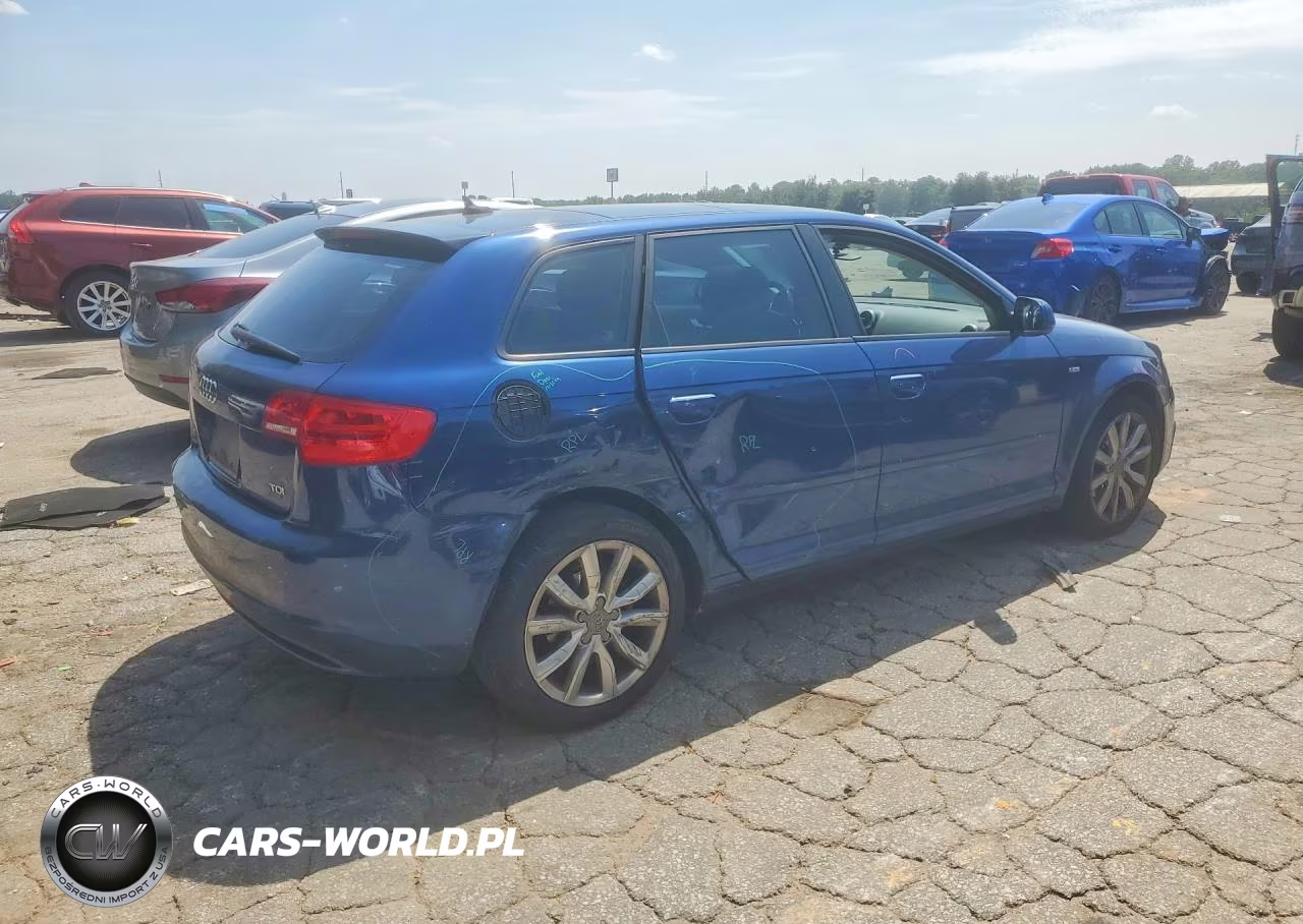 2011 Audi A3 Premium VIN:WAUBJAFM0BA056536 - 3