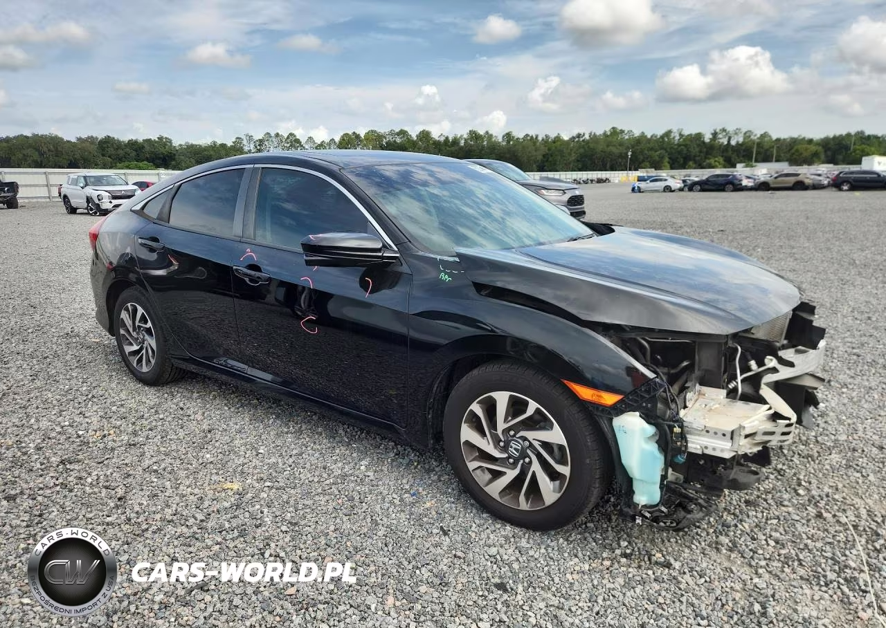 2017 Honda Civic Ex VIN:2HGFC2F77HH573827 - 4