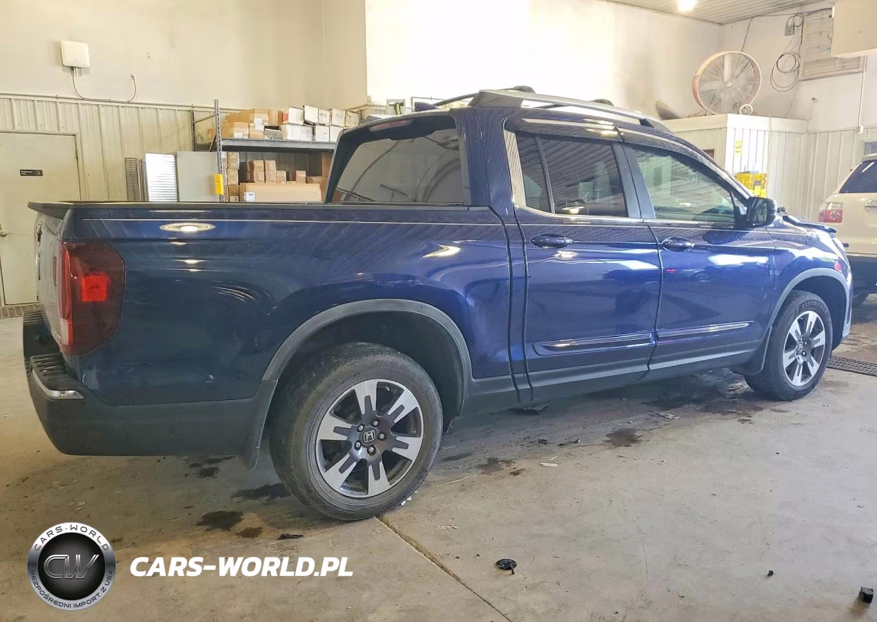 2017 Honda Ridgeline Rtl VIN:5FPYK3F56HB006181 - 3
