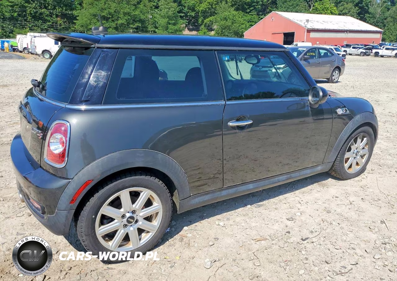 2013 Mini Cooper S VIN:WMWSV3C59DT396126 - 3