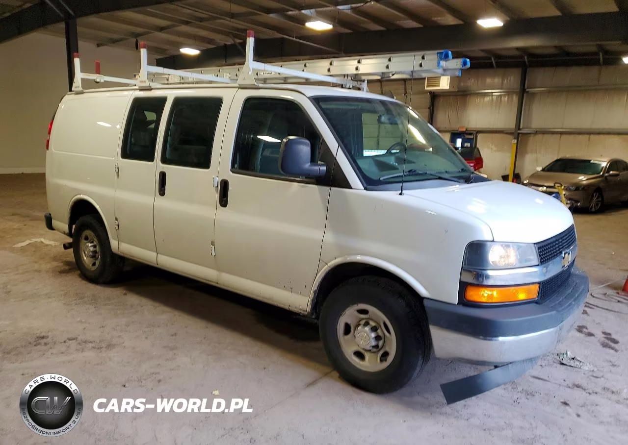 2020 Chevrolet Express G2500 VIN:1GCWGAFG3L1219209 - 4
