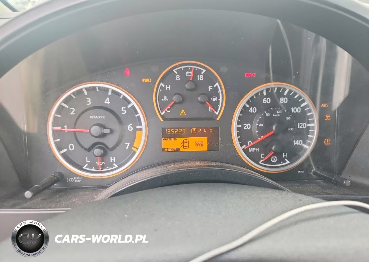 2012 Nissan Titan Sv VIN:1N6AA0EC7CN329819 - 9