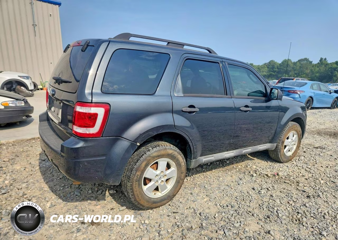2009 Ford Escape Xlt VIN:1FMCU03G59KD04111 - 3