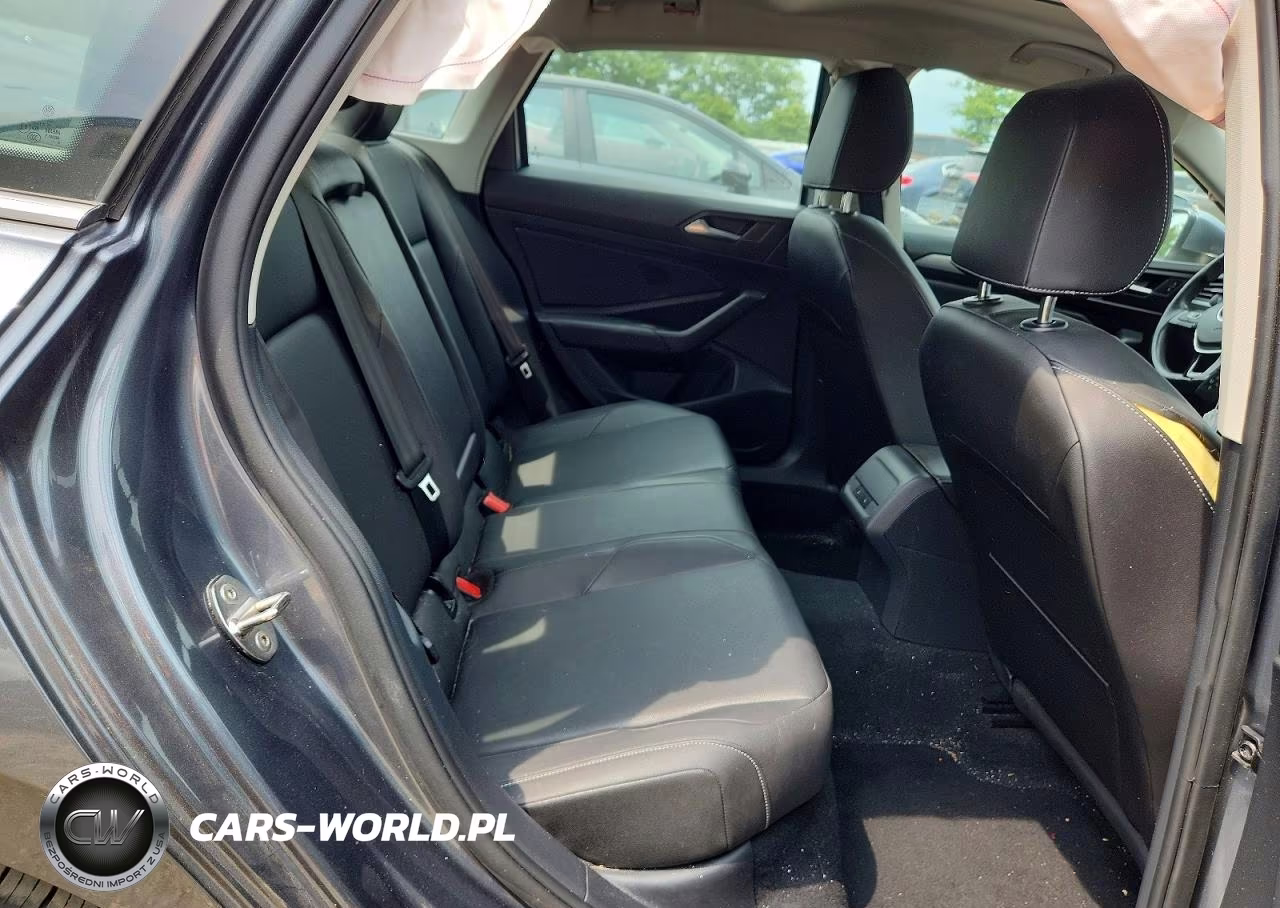 2019 Volkswagen Jetta S VIN:3VWC57BU1KM204892 - 10