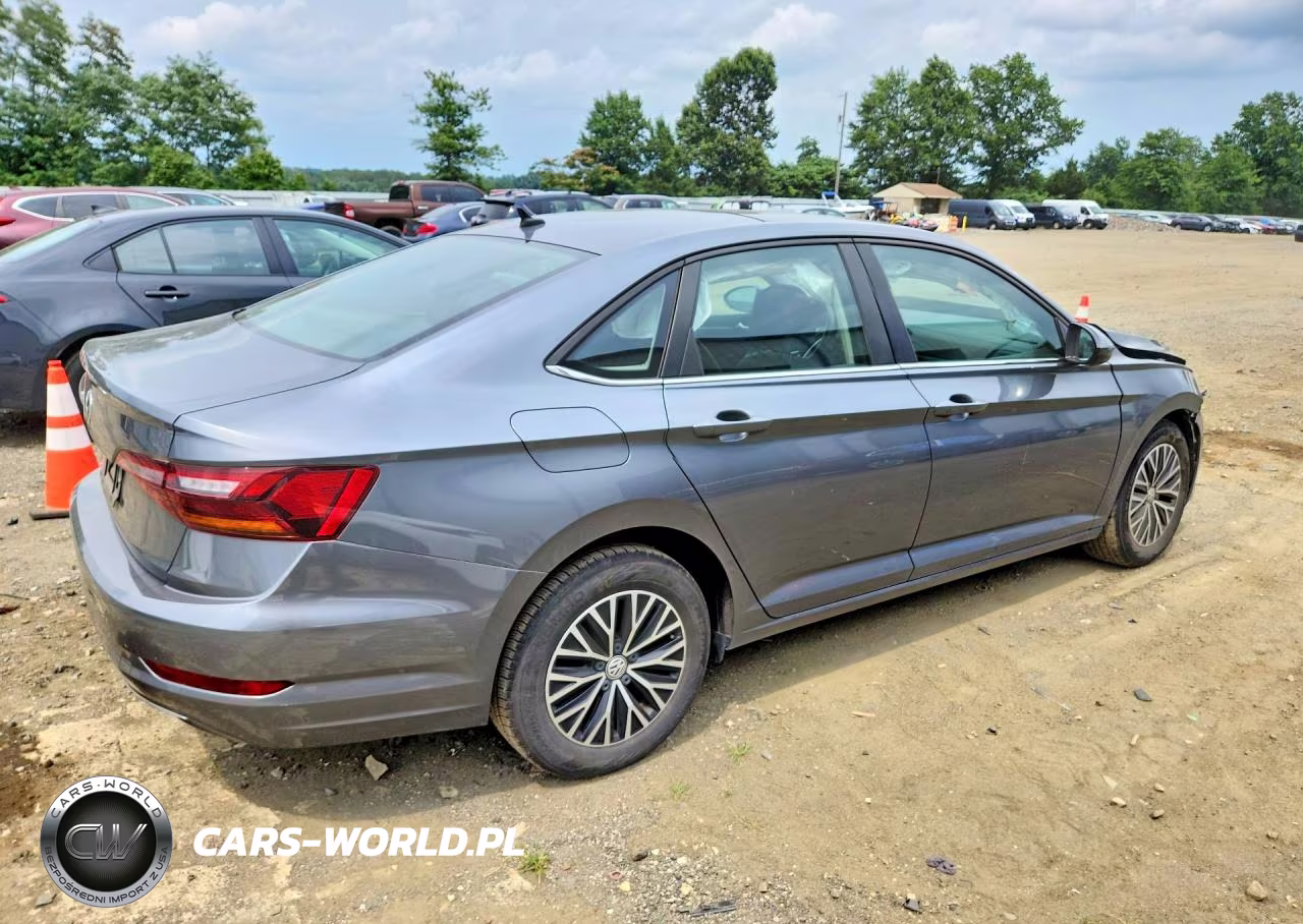 2019 Volkswagen Jetta S VIN:3VWC57BU1KM204892 - 3