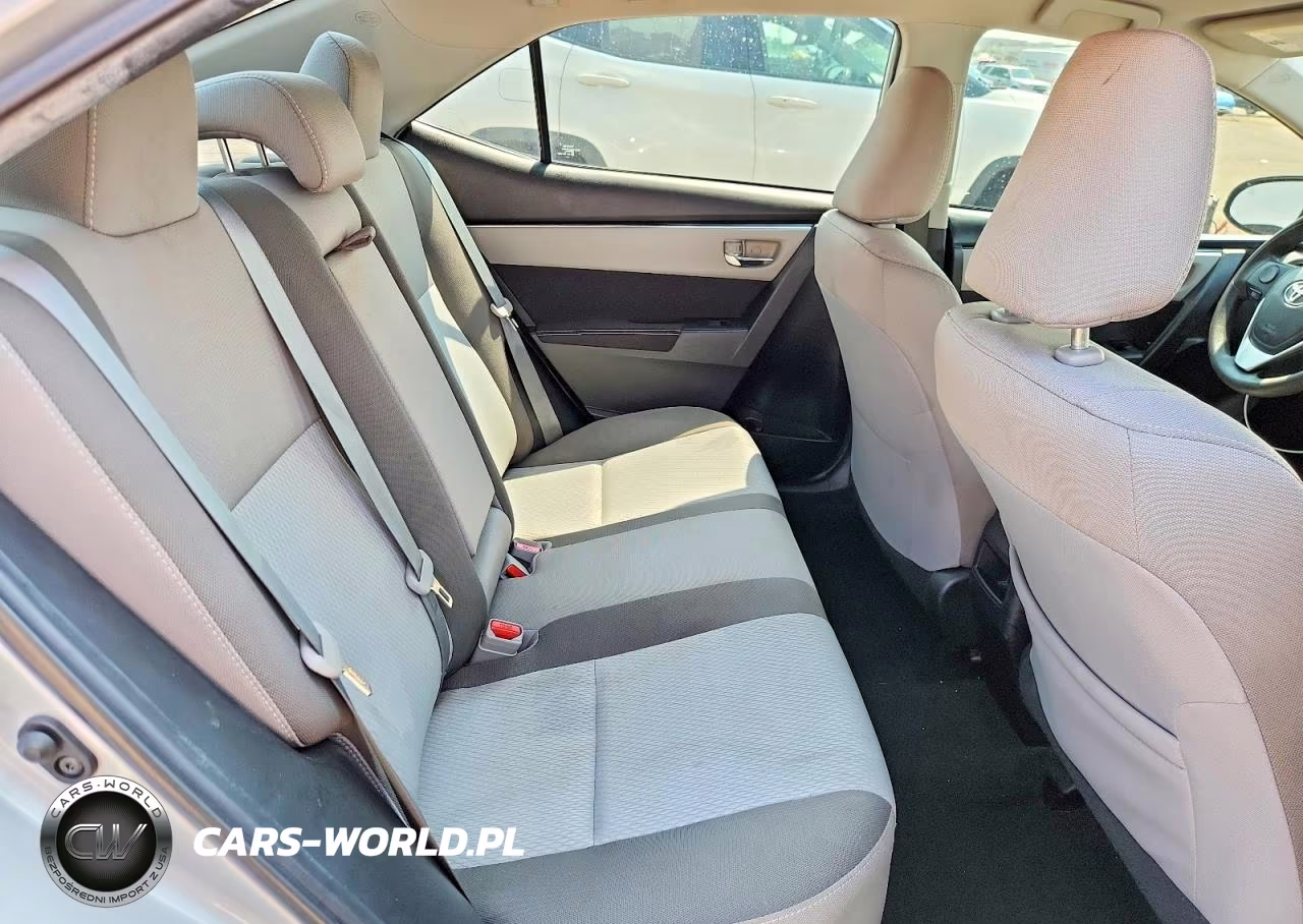 2019 Toyota Corolla Le VIN:2T1BURHE1KC244900 - 10