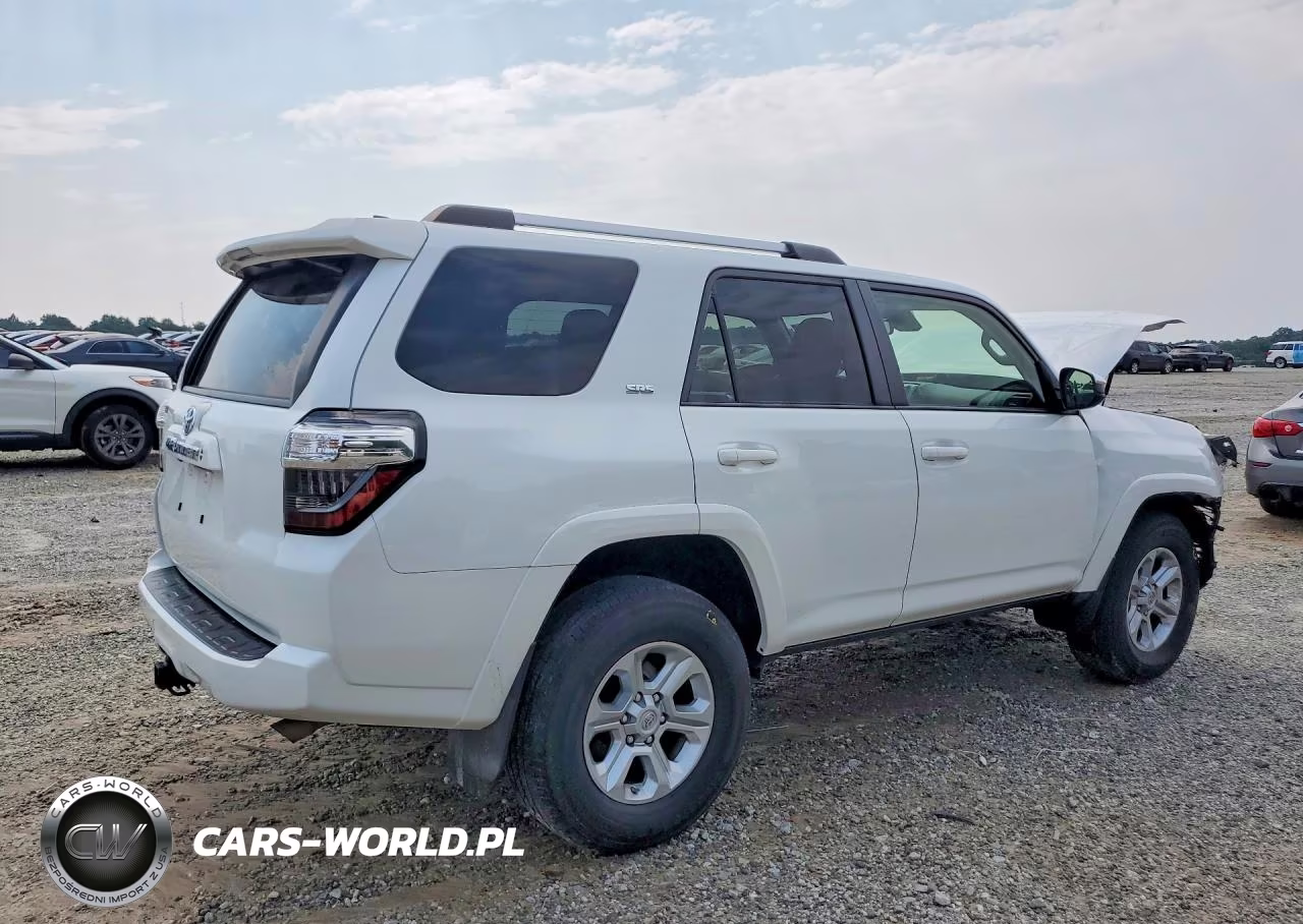 2021 Toyota 4Runner Sr5 VIN:JTEMU5JR9M5939703 - 3