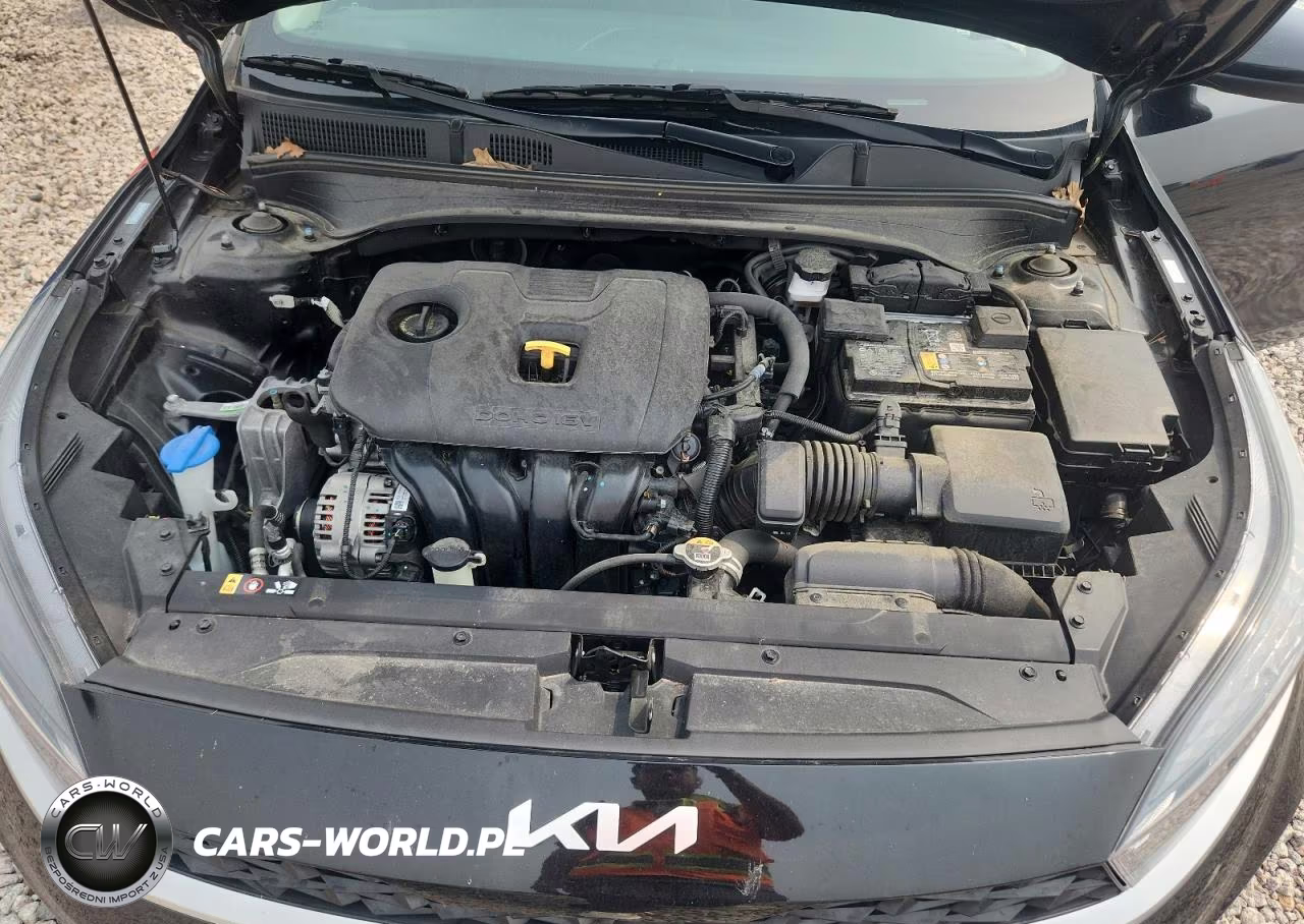 2024 Kia Forte Lxs VIN:3KPF24AD5RE804098 - 11