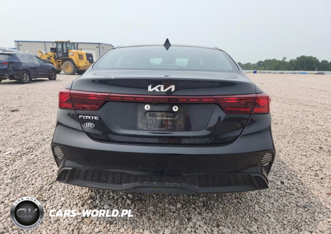 2024 Kia Forte Lxs VIN:3KPF24AD5RE804098 - 6