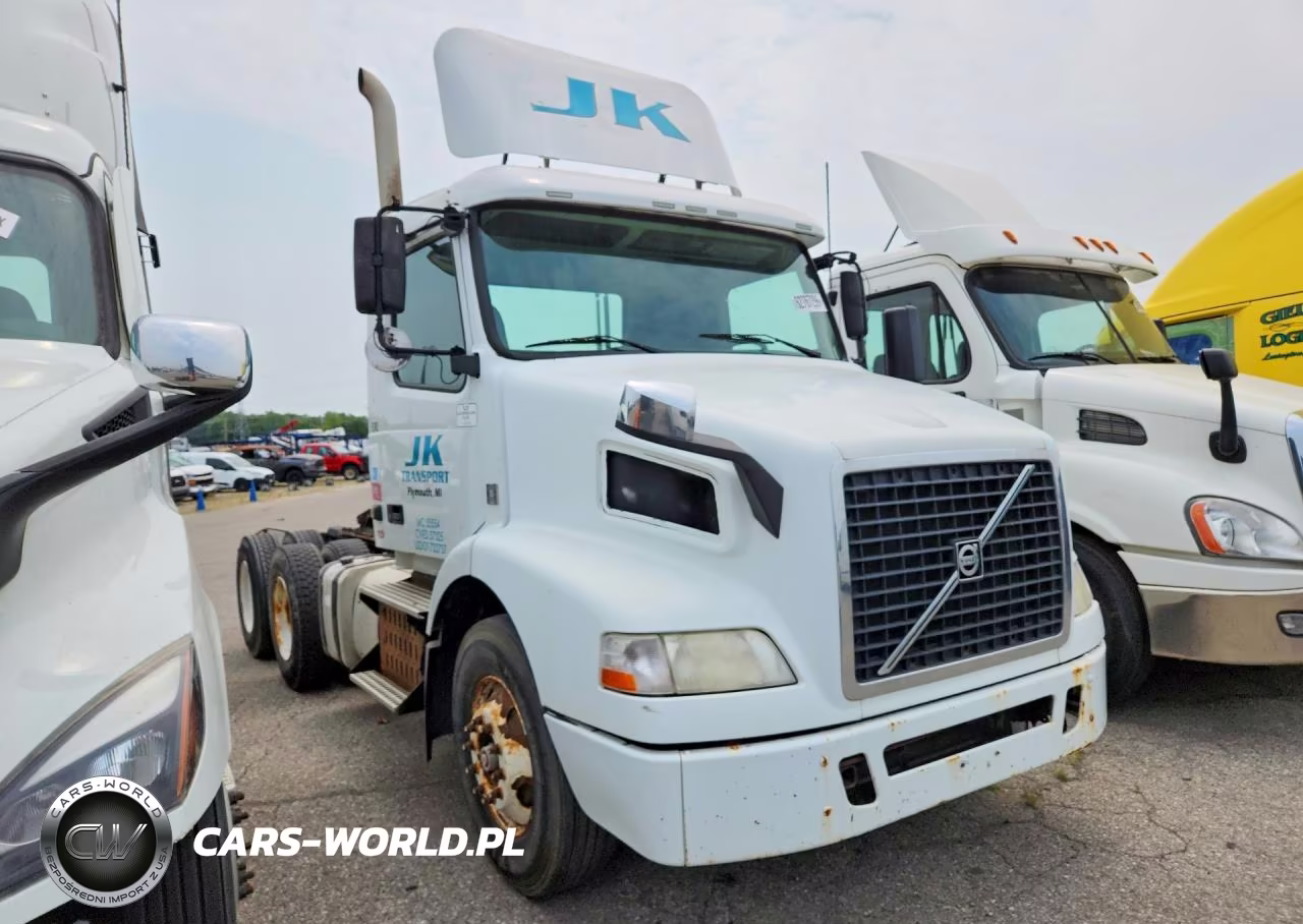 2013 Volvo Vnm Semi Truck VIN:4V4MC9EG4DN136633 - 4