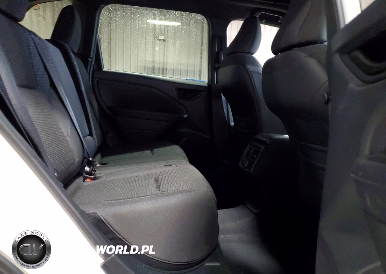 2025 Subaru Forester Premium VIN:JF2SLDBC4SH566232 - 11