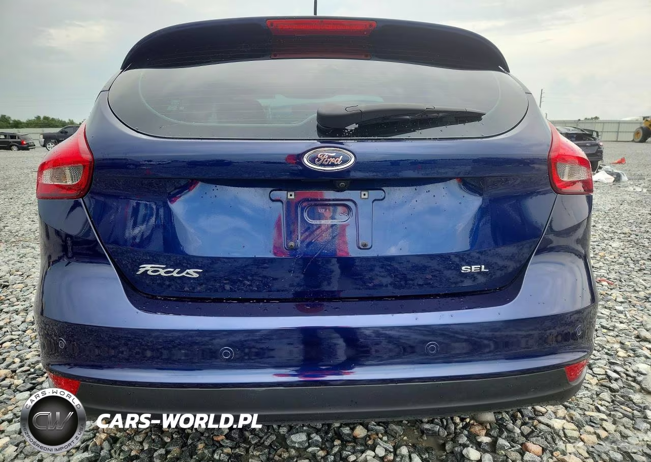 2017 Ford Focus Sel VIN:1FADP3M26HL306422 - 6