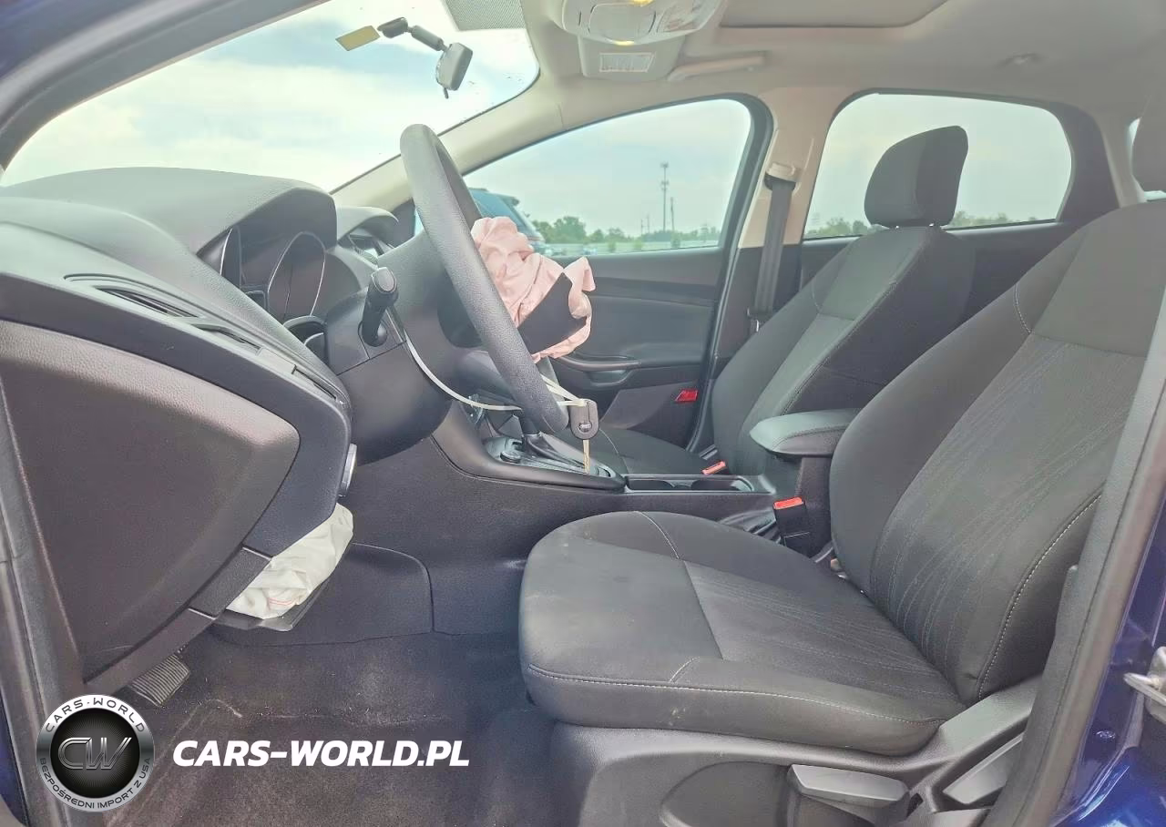 2017 Ford Focus Sel VIN:1FADP3M26HL306422 - 7