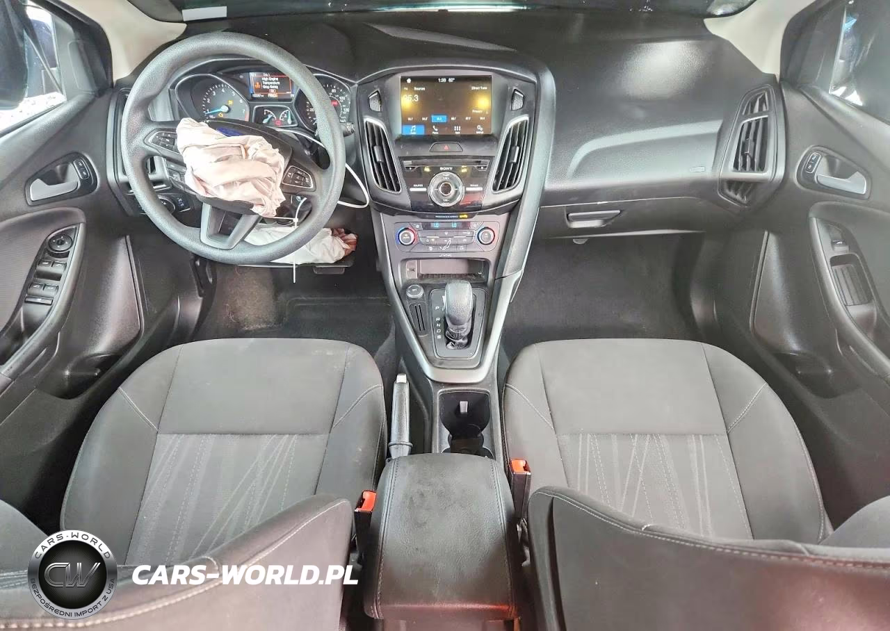 2017 Ford Focus Sel VIN:1FADP3M26HL306422 - 8
