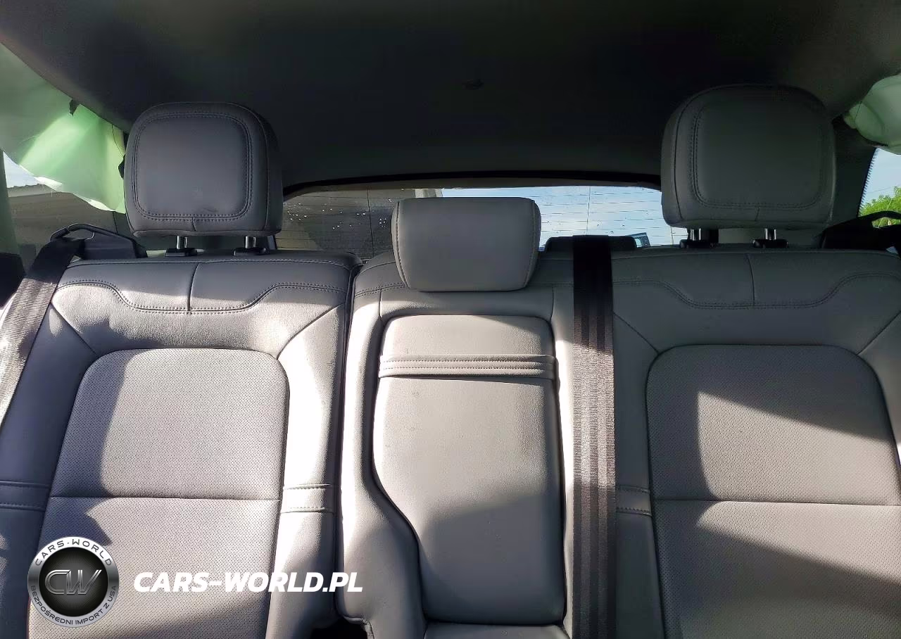 2020 Lincoln Corsair VIN:5LMCJ1C99LUL12611 - 10