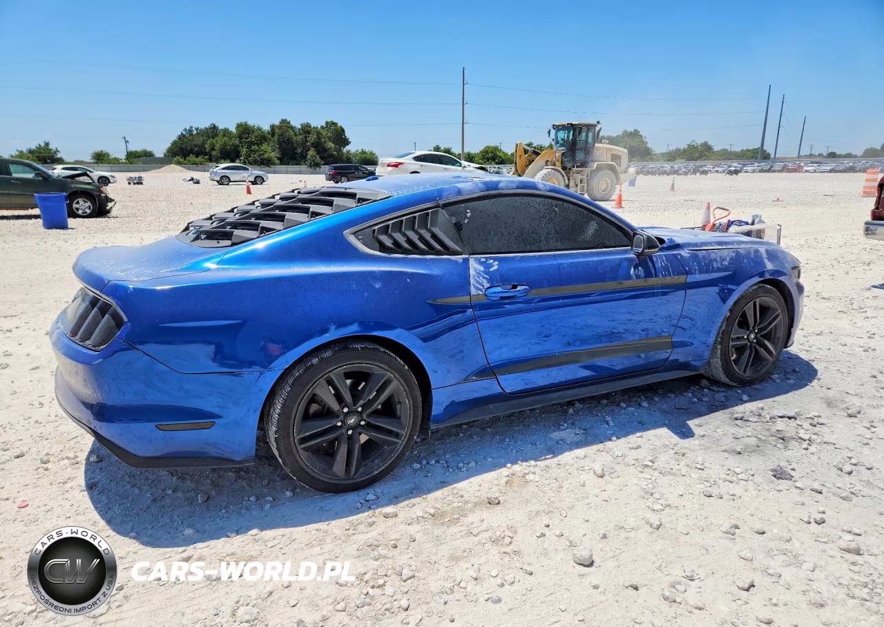 2017 Ford Mustang VIN:1FA6P8THXH5271089 - 3