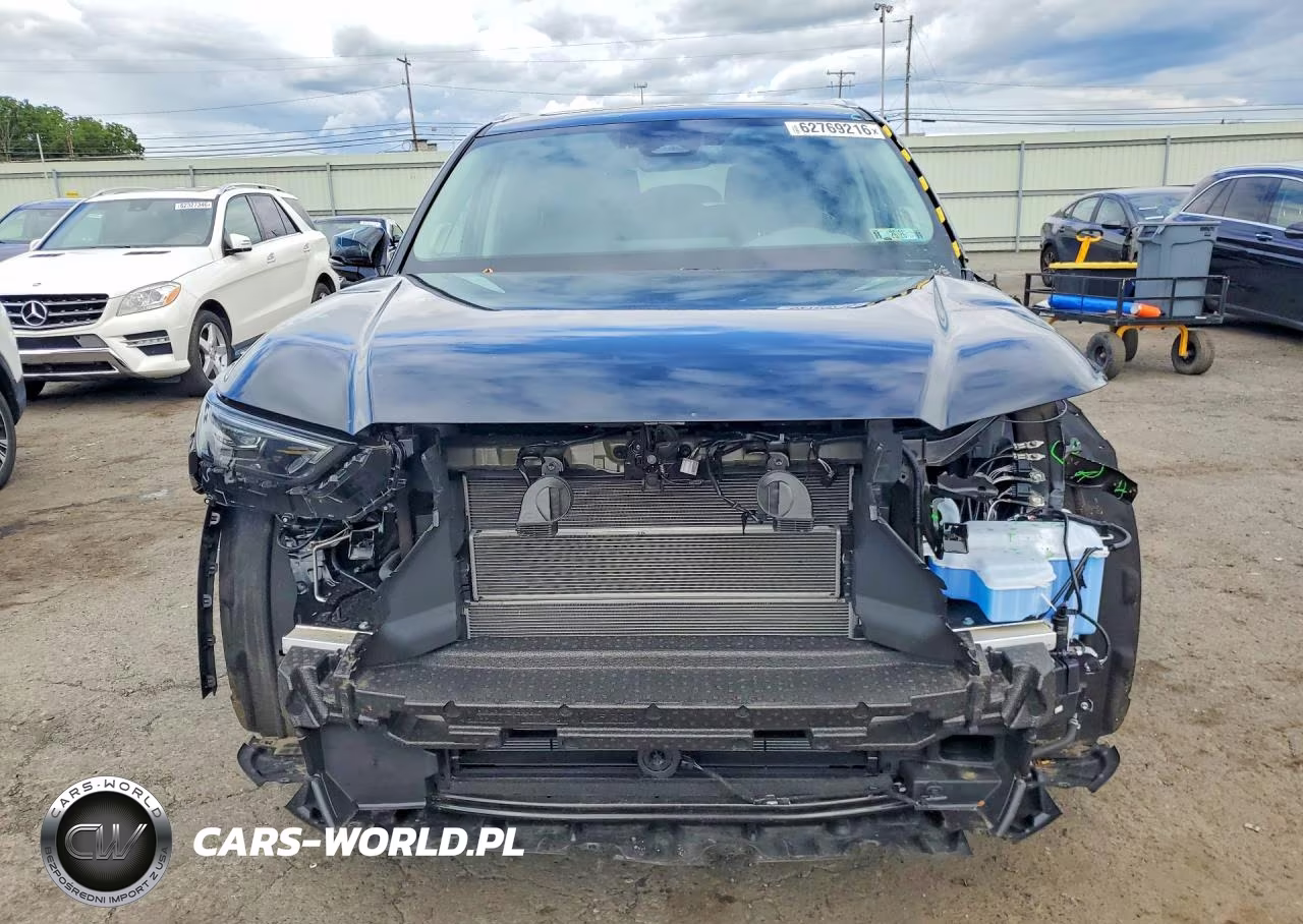 2026 Toyota Grand Highlander Hybrid Limited VIN:5TDACAB51TS073132 - 5