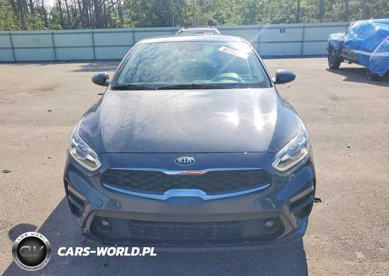 2019 Kia Forte S VIN:3KPF34AD1KE046408 - 5