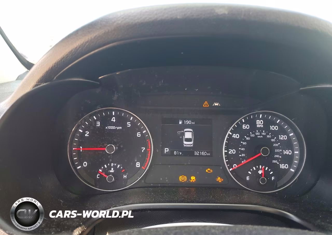 2019 Kia Forte S VIN:3KPF34AD1KE046408 - 9