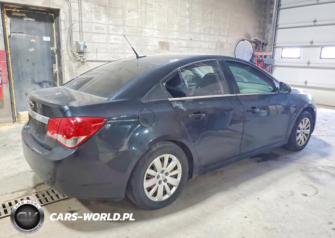 2011 Chevrolet Cruze Ls VIN:1G1PD5SH2B7234372 - 3