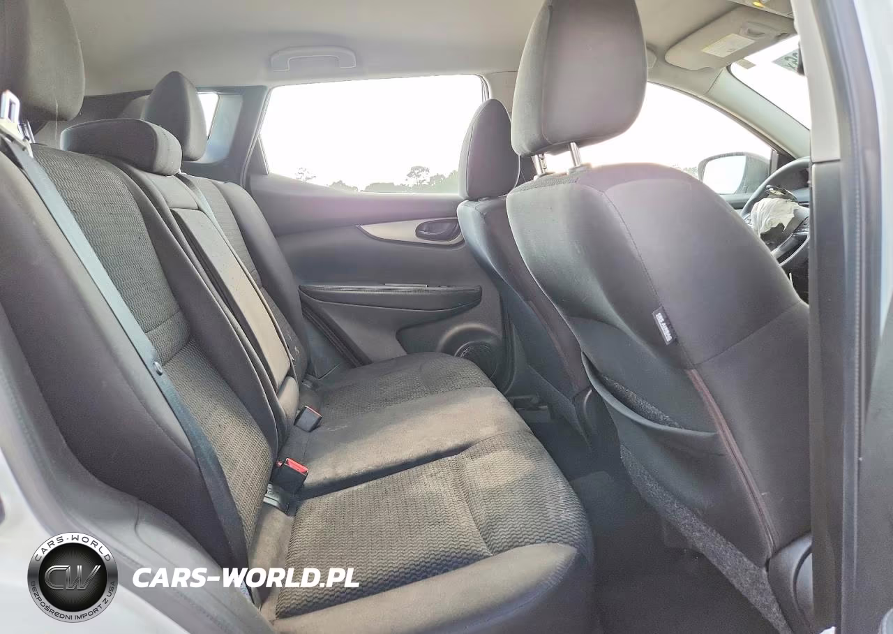 2019 Nissan Rogue Sport S VIN:JN1BJ1CP1KW235918 - 11