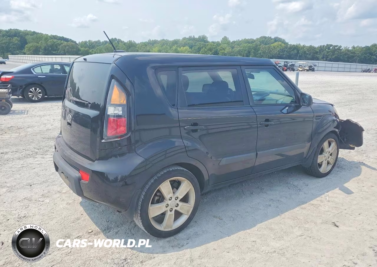 2011 Kia Soul ! VIN:KNDJT2A29B7201056 - 3
