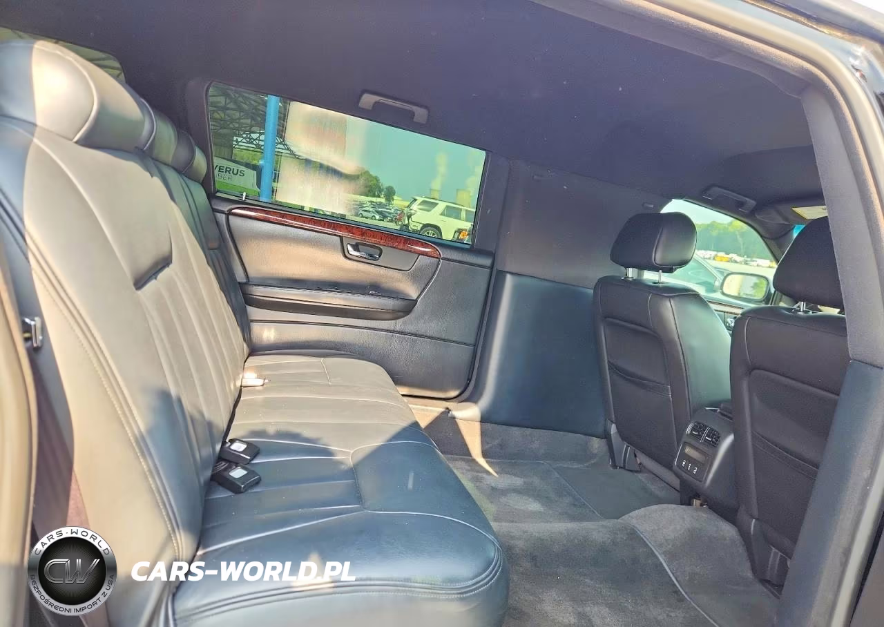 2007 Cadillac Professional Chassis VIN:1GEEH96Y87U550511 - 10