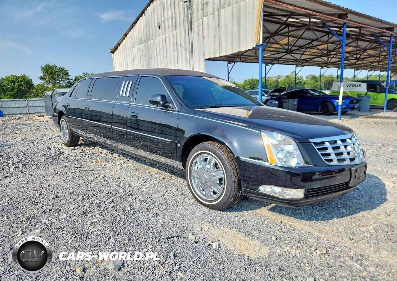 2007 Cadillac Professional Chassis VIN:1GEEH96Y87U550511 - 4