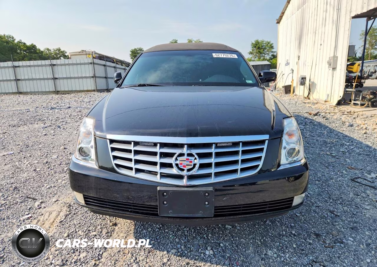 2007 Cadillac Professional Chassis VIN:1GEEH96Y87U550511 - 5