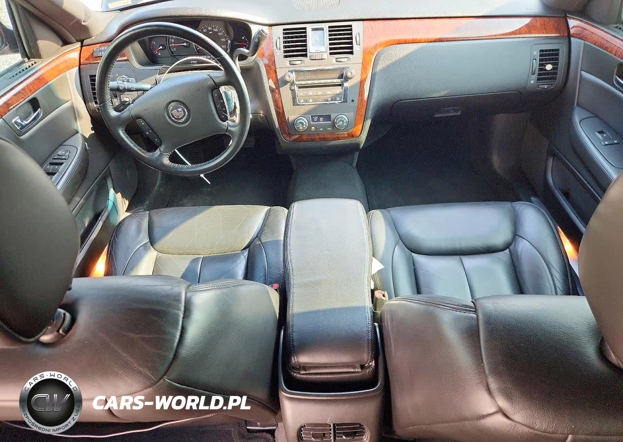 2007 Cadillac Professional Chassis VIN:1GEEH96Y87U550511 - 8