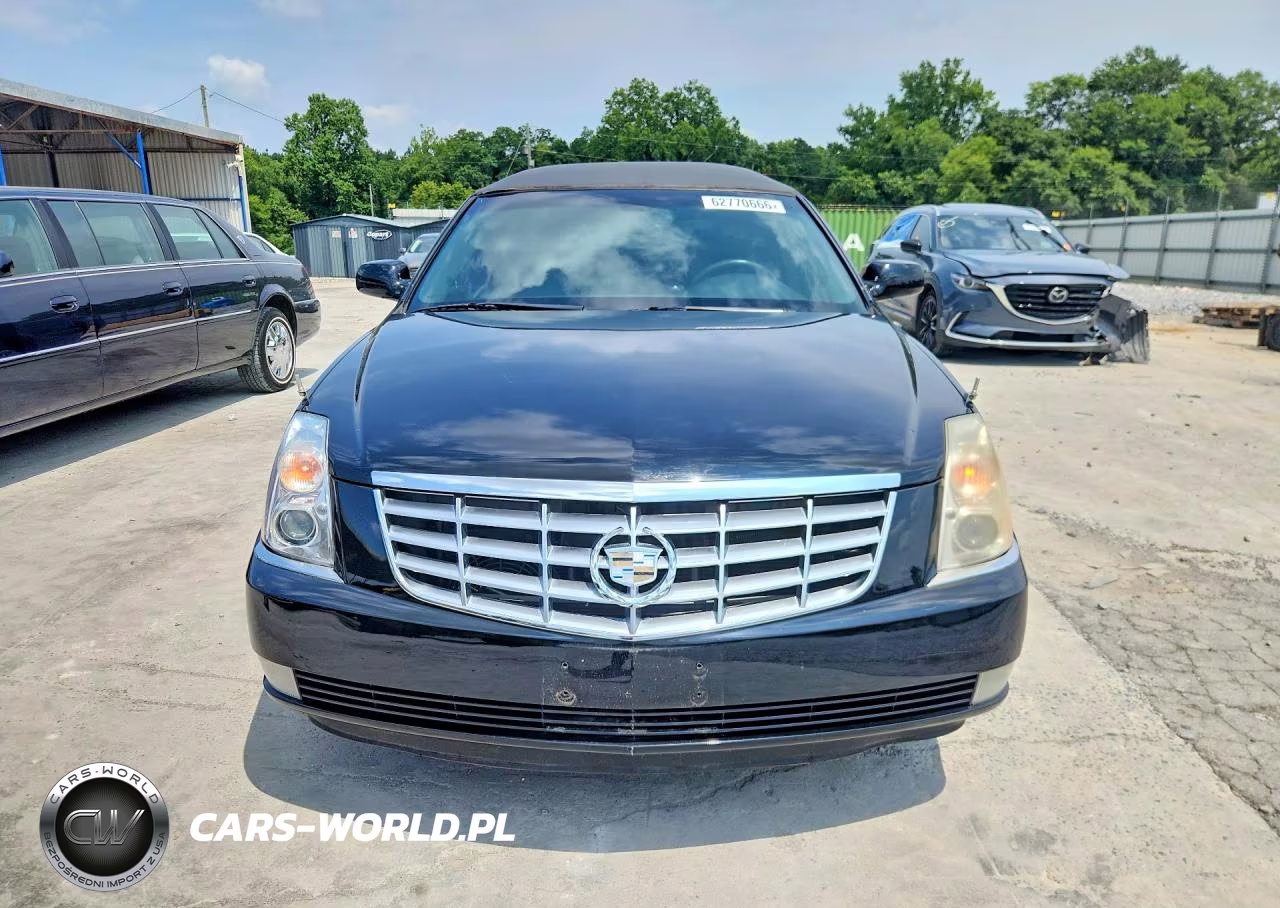 2006 Cadillac Professional Chassis VIN:1GEEH96YX6U550217 - 5