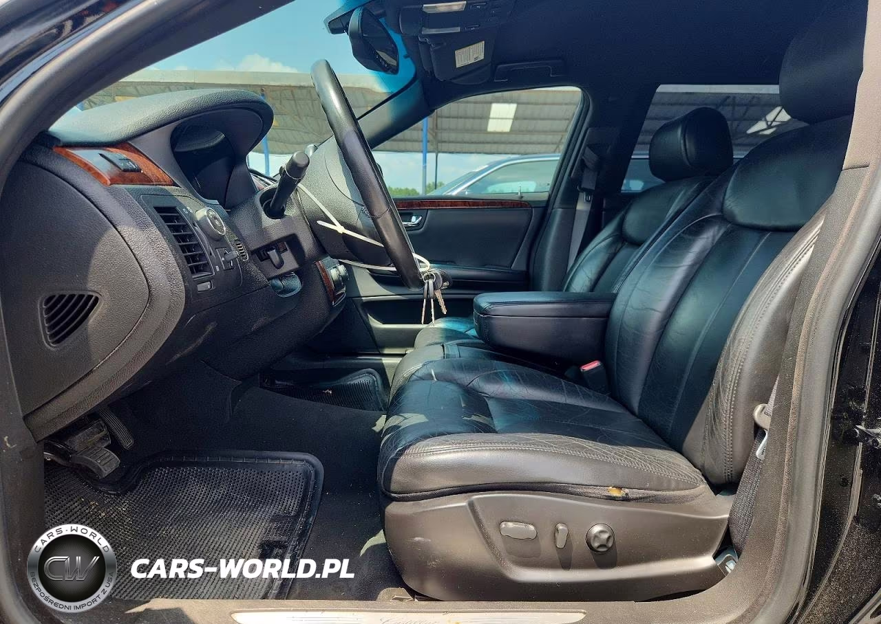 2006 Cadillac Professional Chassis VIN:1GEEH96YX6U550217 - 7