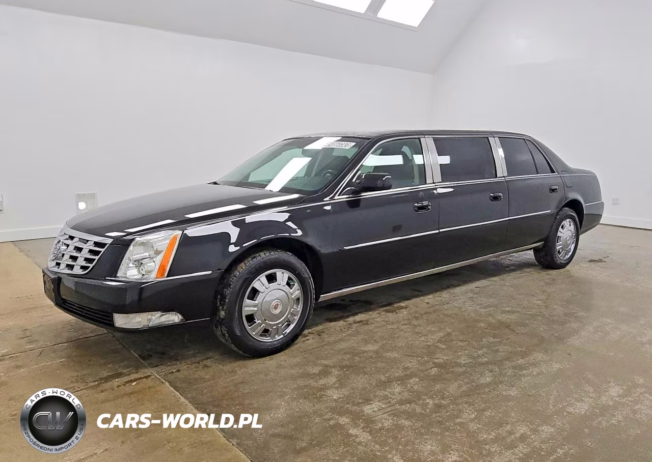 2011 Cadillac Professional Chassis – zdjęcie 1 z 13