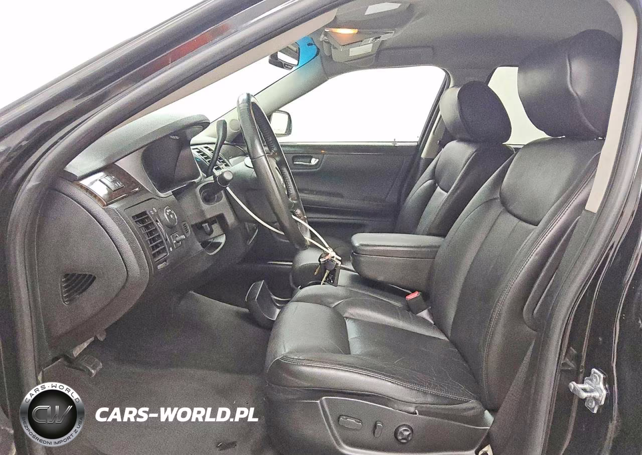 2011 Cadillac Professional Chassis VIN:1GE8K9C63BU550314 - 7