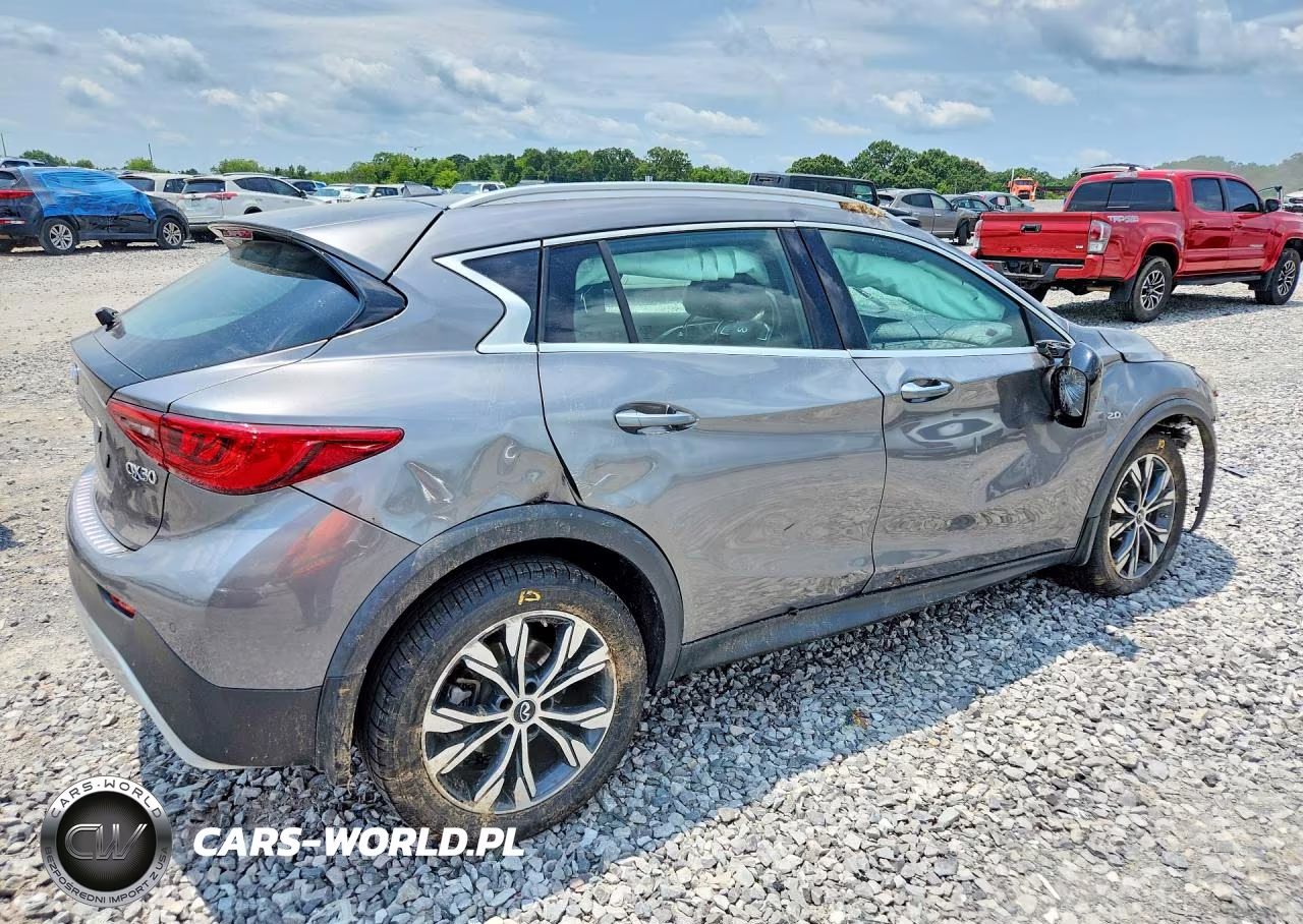 2018 Infiniti Qx30 Premium VIN:SJKCH5CR7JA059052 - 3