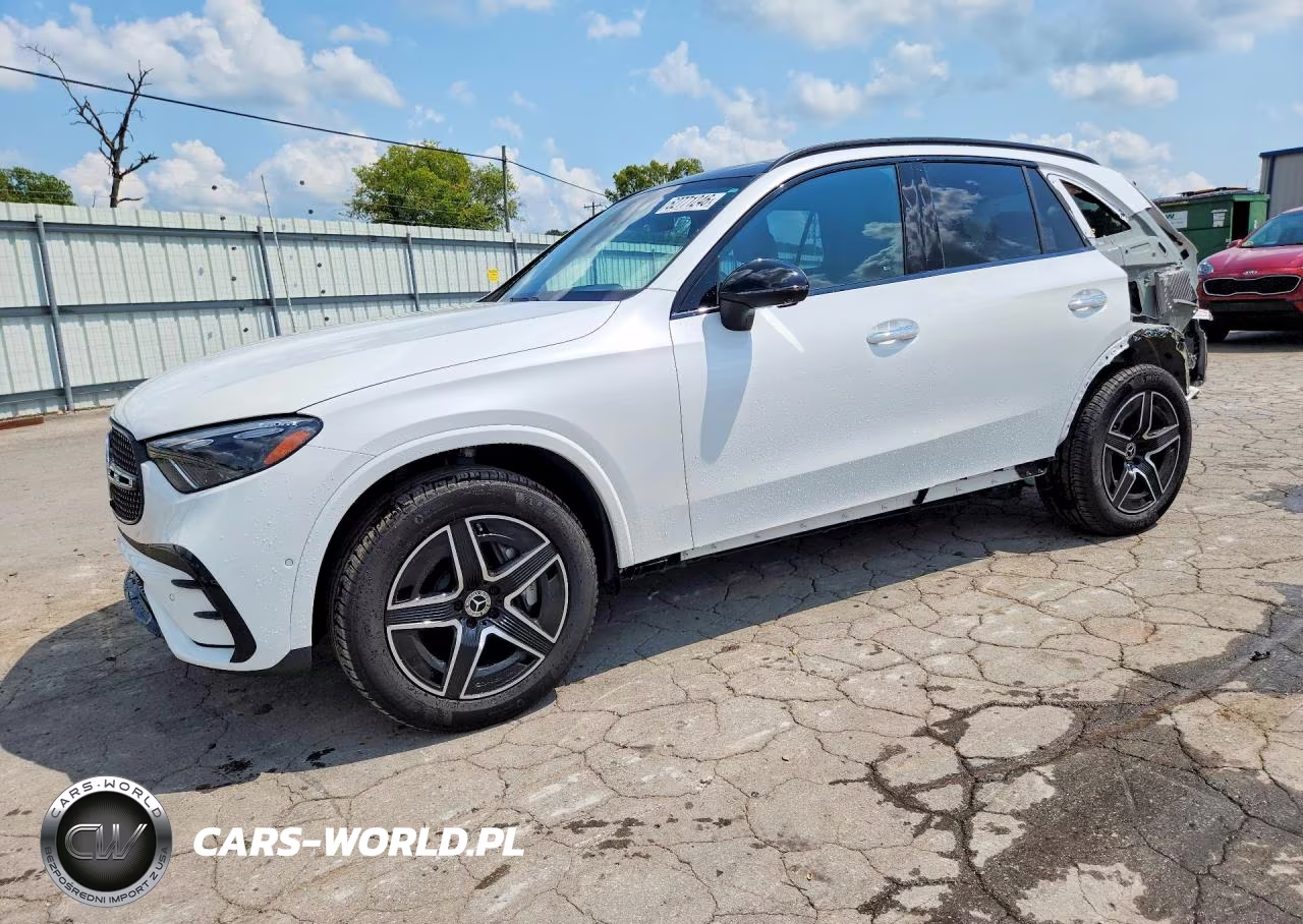 2024 Mercedes-Benz Glc 300 4Matic – zdjęcie 1 z 13