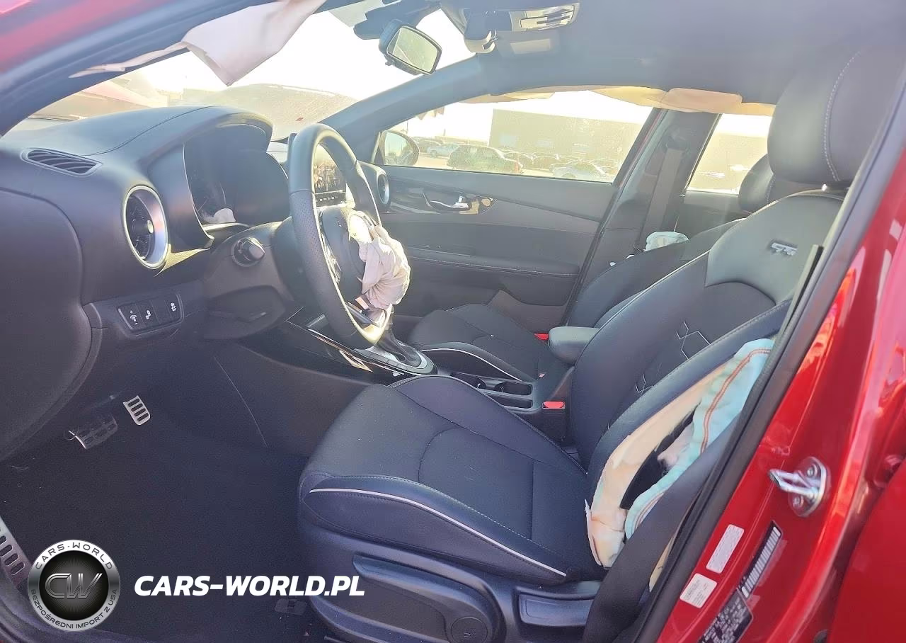 2024 Kia Forte Gt Line VIN:3KPF54AD6RE803565 - 7