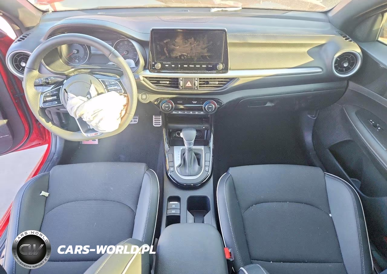 2024 Kia Forte Gt Line VIN:3KPF54AD6RE803565 - 8