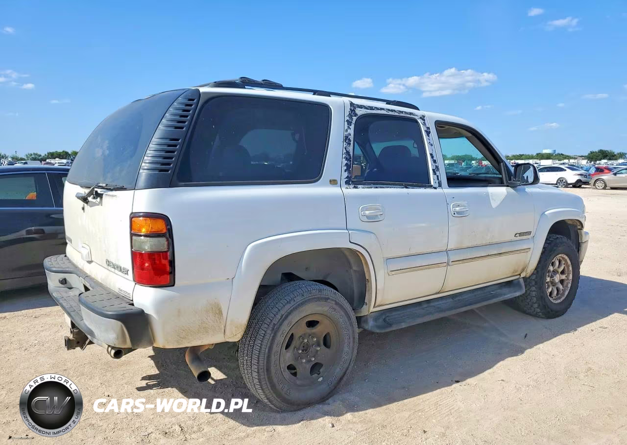 2003 Chevrolet Tahoe K1500 VIN:1GNEK13Z03R135938 - 3