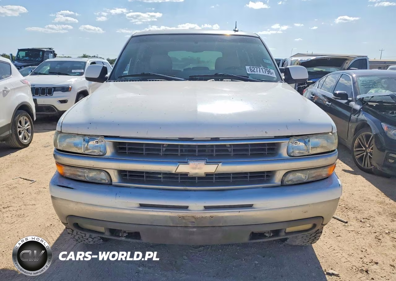 2003 Chevrolet Tahoe K1500 VIN:1GNEK13Z03R135938 - 5