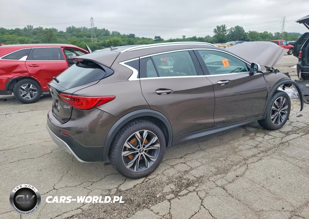2017 Infiniti Qx30 Premium VIN:SJKCH5CR4HA034524 - 3