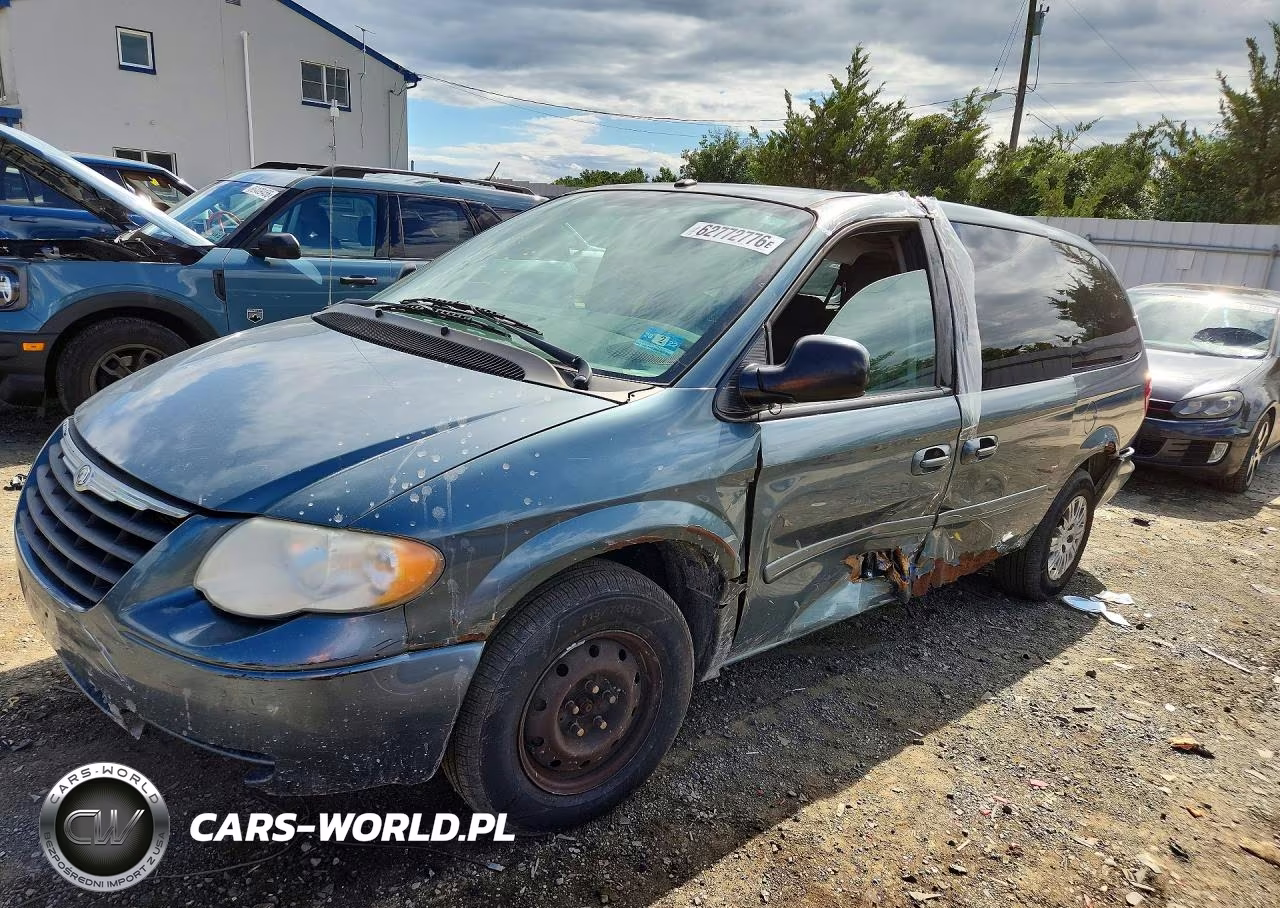 2006 Chrysler Town & Country Lx