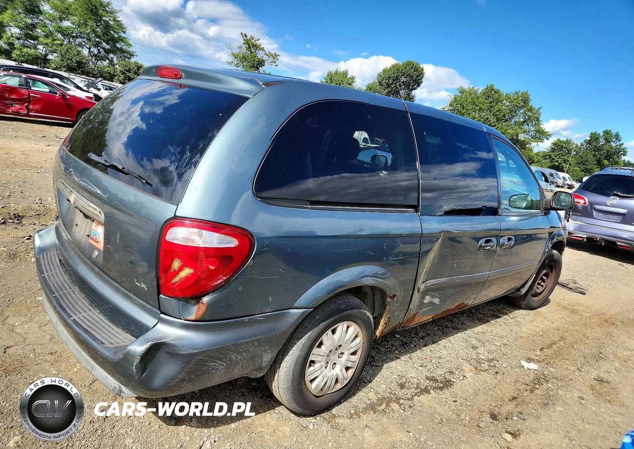 2006 Chrysler Town & Country Lx VIN:2A4GP44R26R919212 - 3
