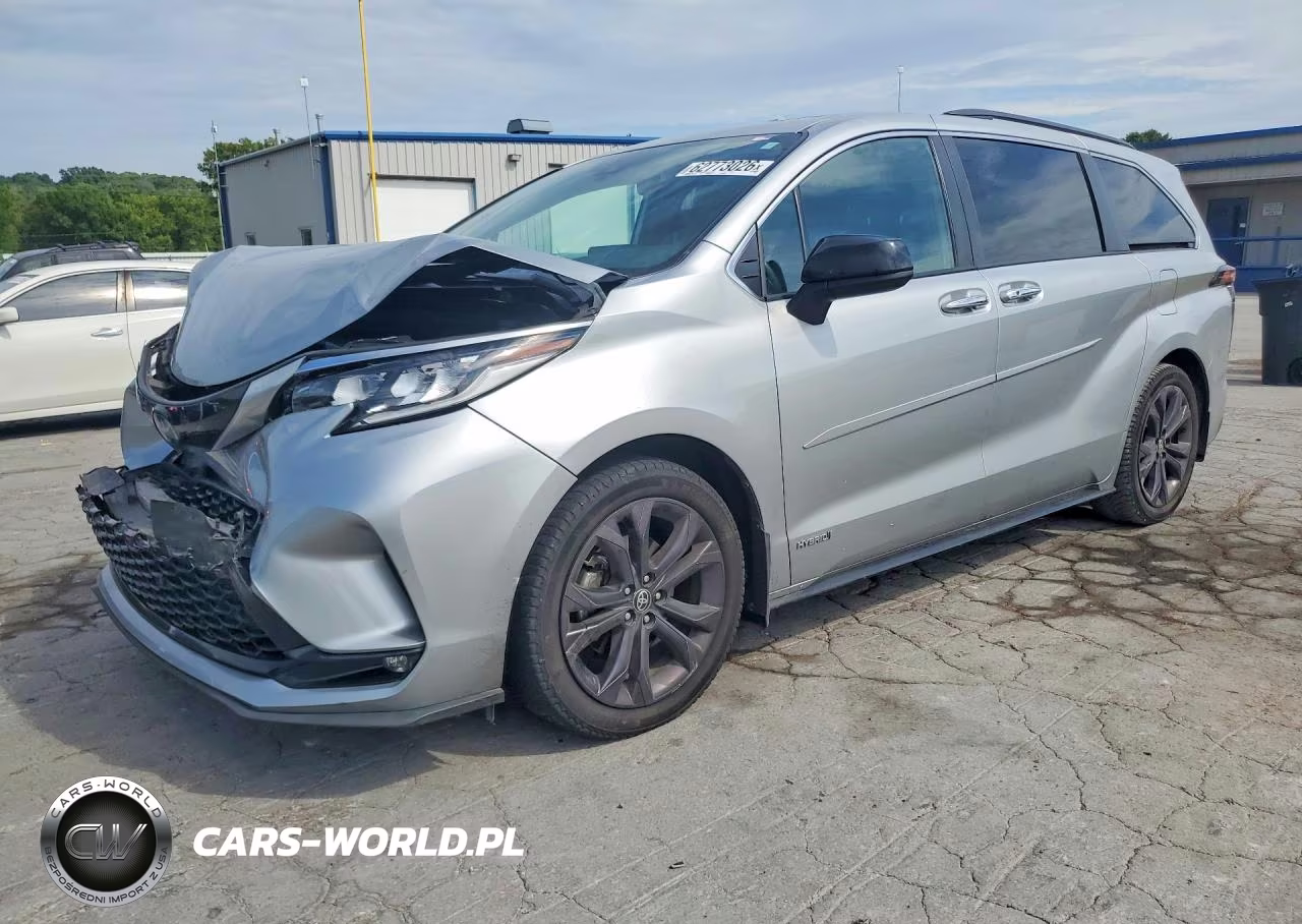 2021 Toyota Sienna Xse